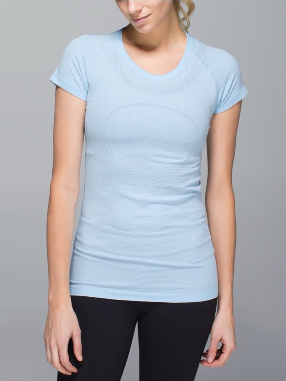 Lululemon Run: Swiftly Tech Short Sleeve Crew Sz 6